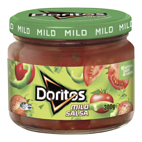 Doritos Miild Salsa 300g. A 300g jar of Doritos Mild Salsa, perfect for a flavourful snacking experience.